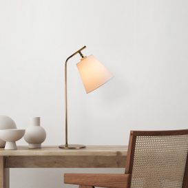 Salihini - MR-622 Enteriőr dizájn Asztali lámpa  fehér
Szüret 16x28x67 cm